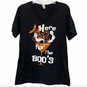 ❤️ Black Halloween Graphic V neck T Shirt Size M ❤️